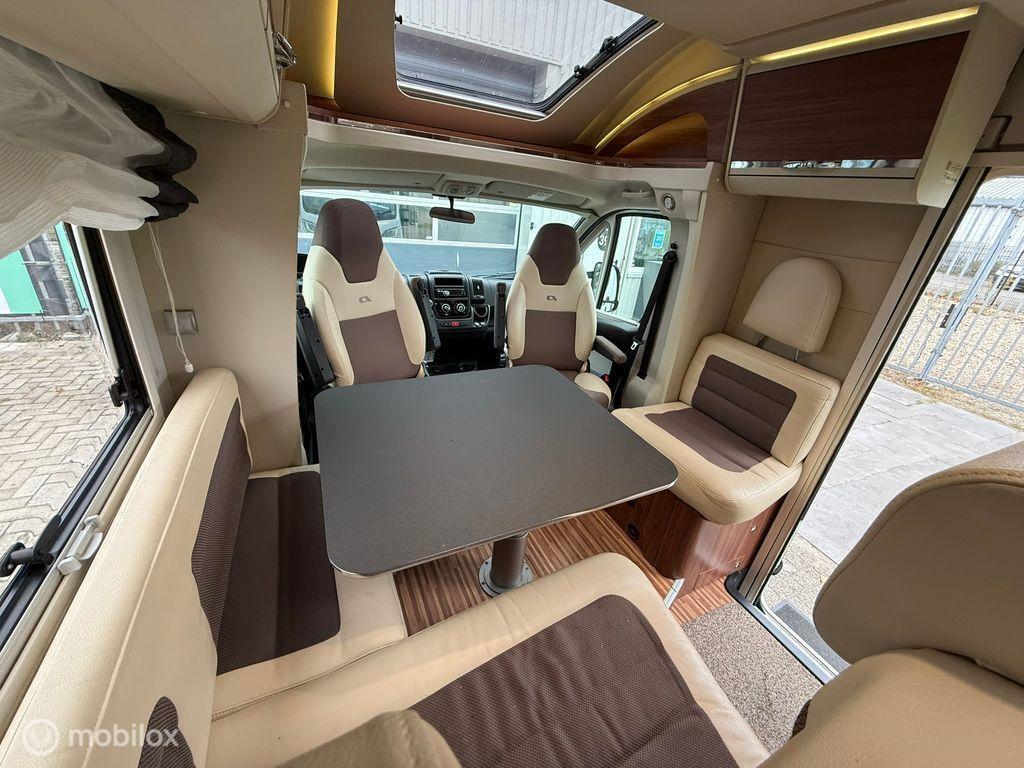 Adria Onbekend matrix m 670 sc