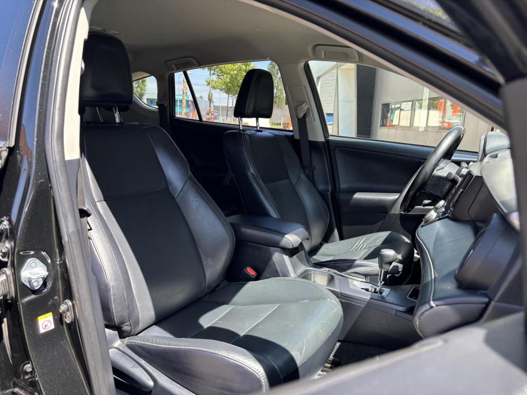 Toyota Rav4 2.5 hybrid awd style