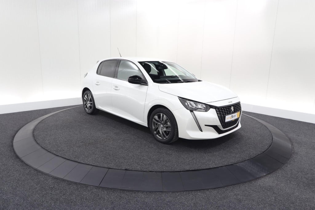 Peugeot 208 puretech 100 eat8 allure pack | camera | apple carplay | parkee