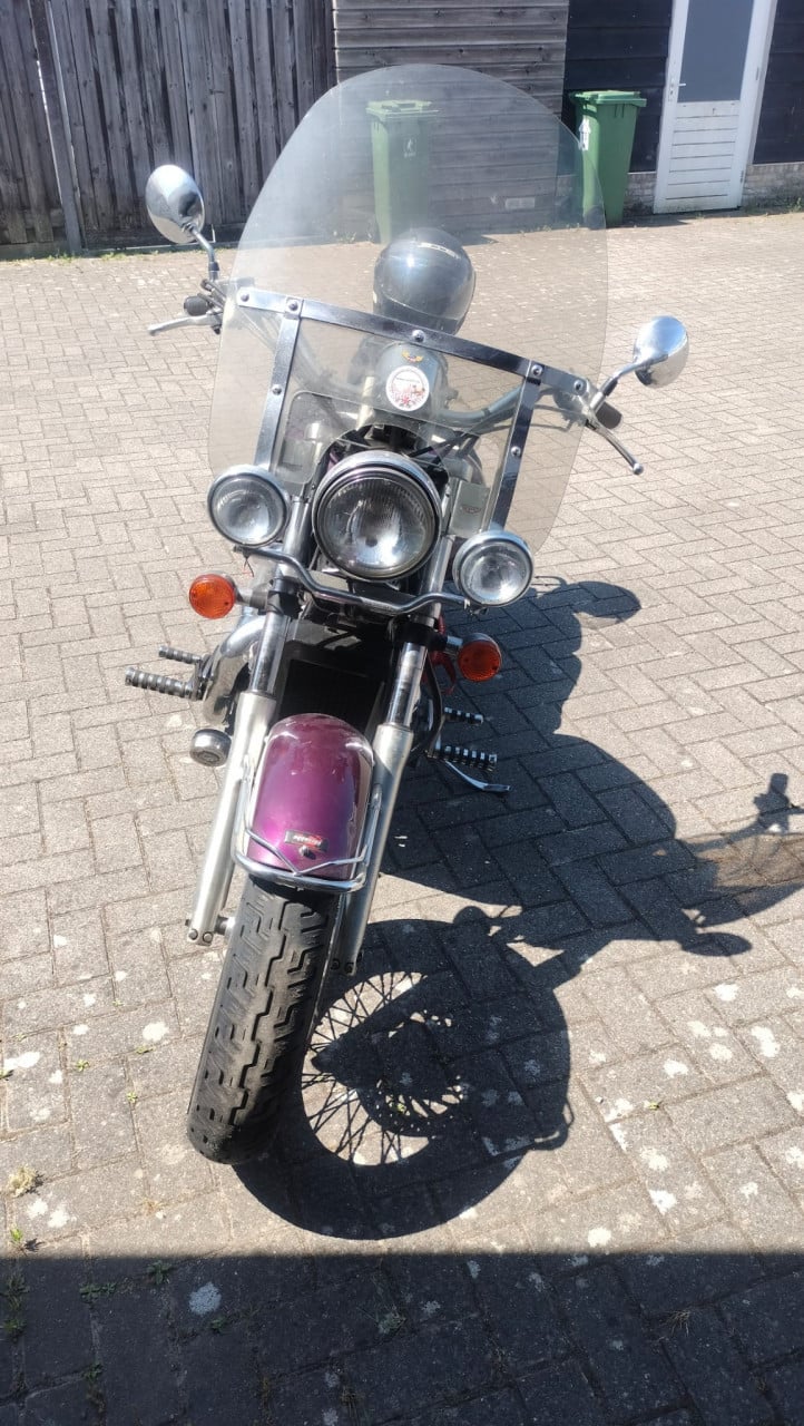 Honda Shadow VT1100 C2