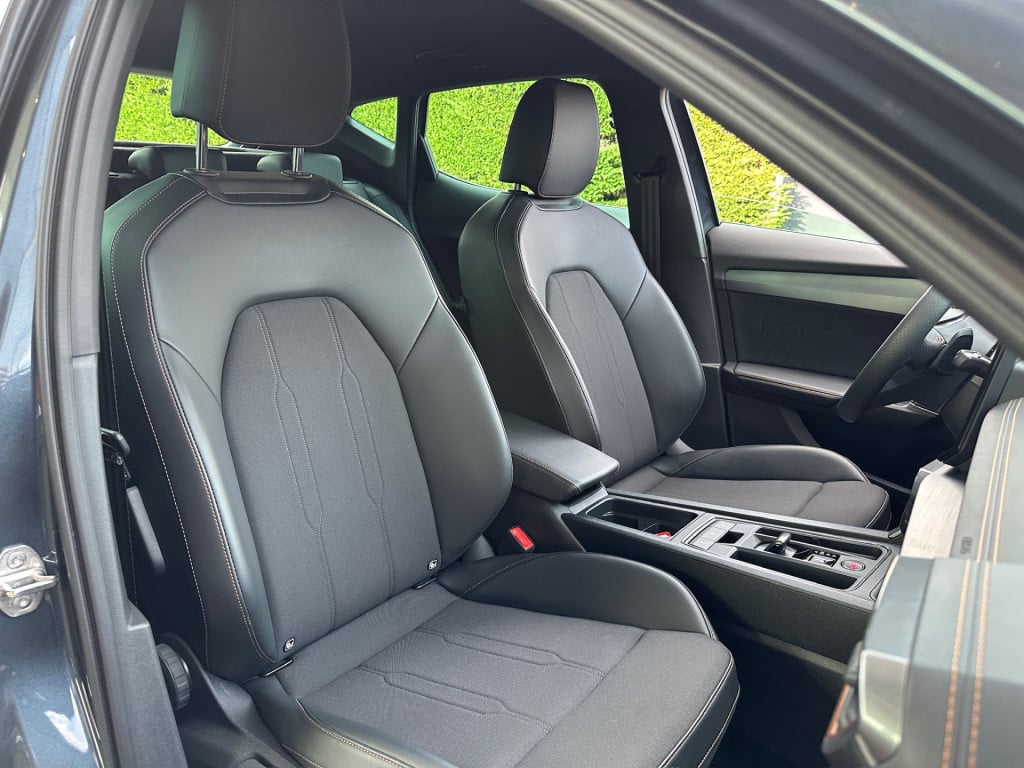 Cupra Formentor 1.5 tsi 150pk dsg | adapt. cruise | carplay | camera | dode