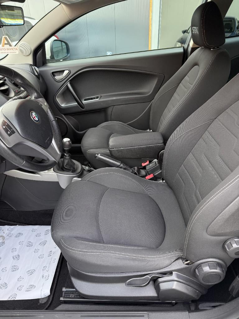 Alfa Romeo MiTo 1.4t - sbk - lage kmstand