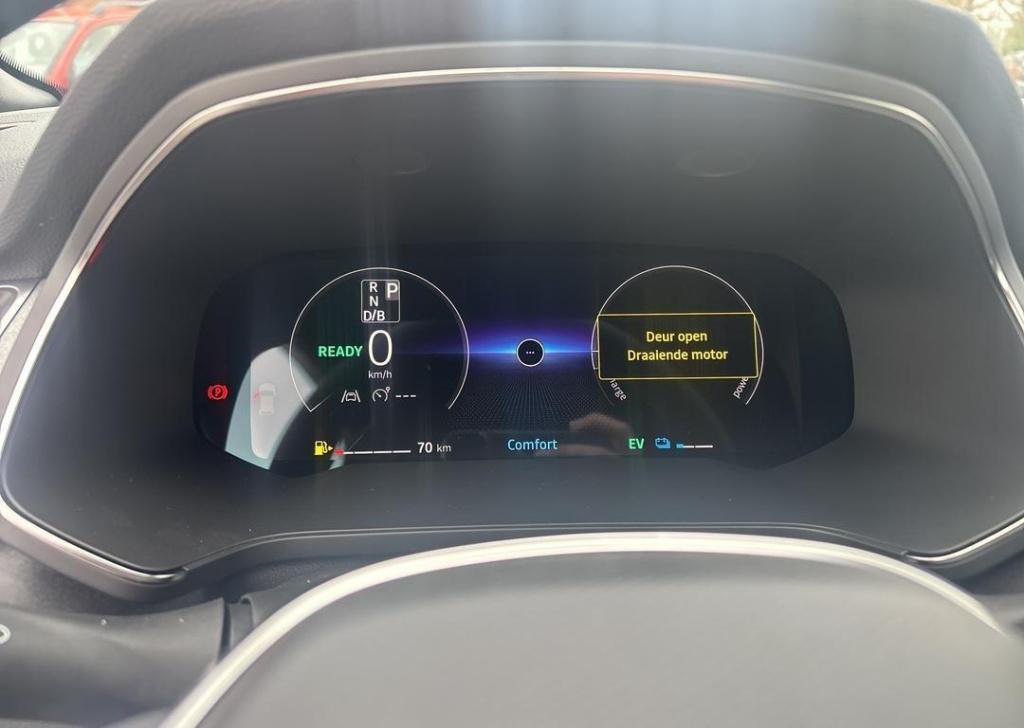 Renault Captur 1.8 e-tech full hybrid 160 techno - pack winter / pack advan