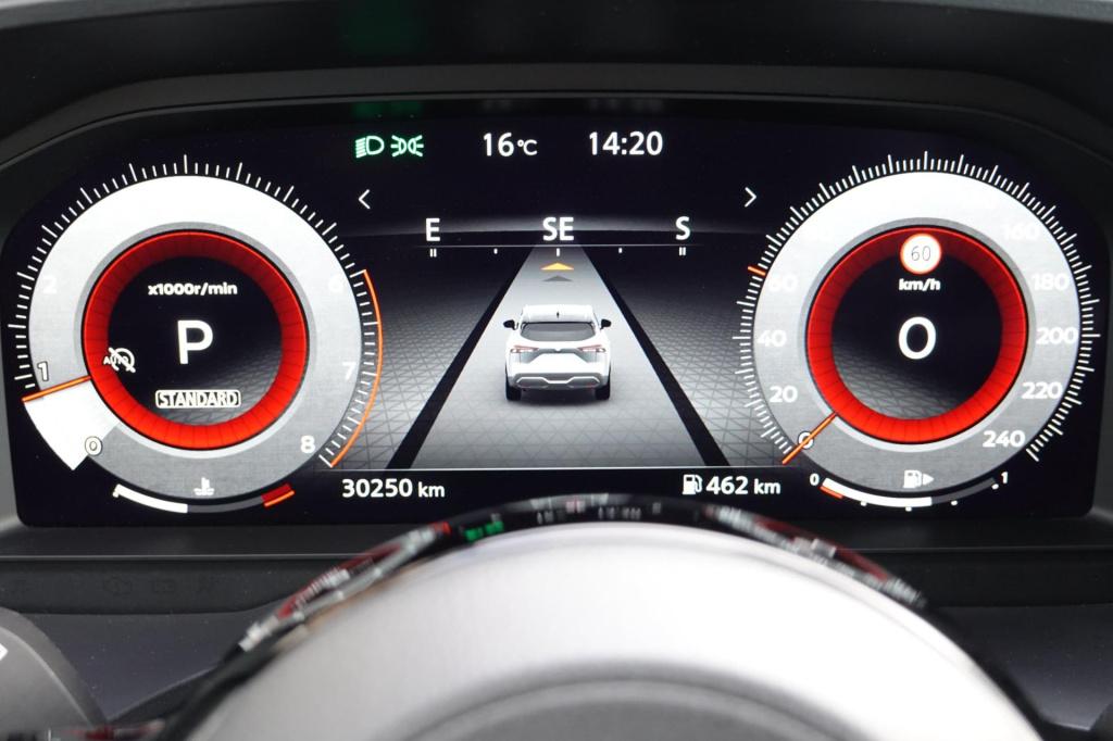 Nissan Qashqai 1.3 mhev xtronic n-connecta