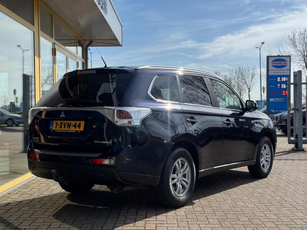 Mitsubishi Outlander 2.0 business edition