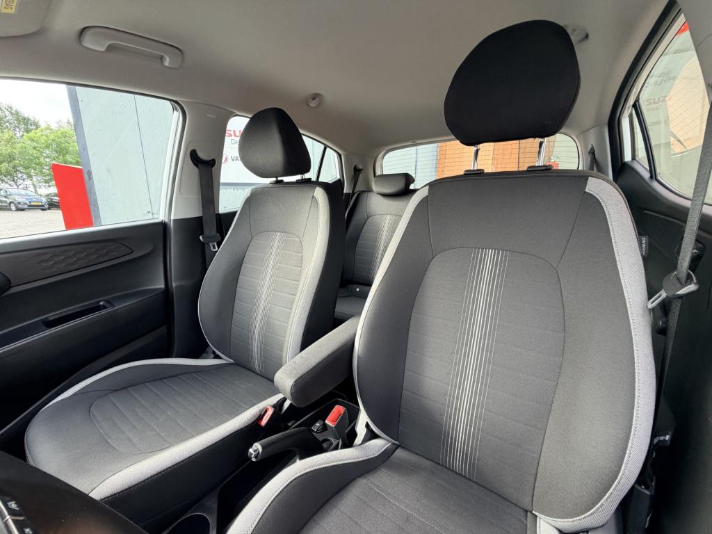 Hyundai I 10 1.0 comfort | carplay | airco | dab | lane assist | cruise con