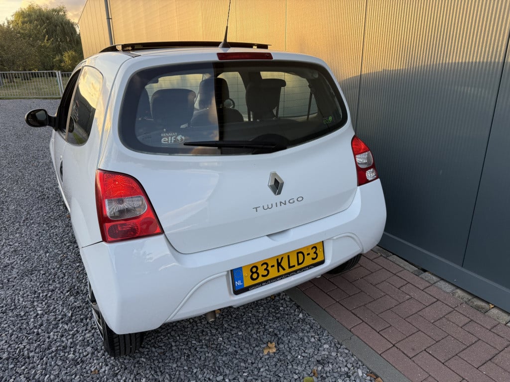 Renault Twingo 1.2 dynamique panoramadak 3-drs