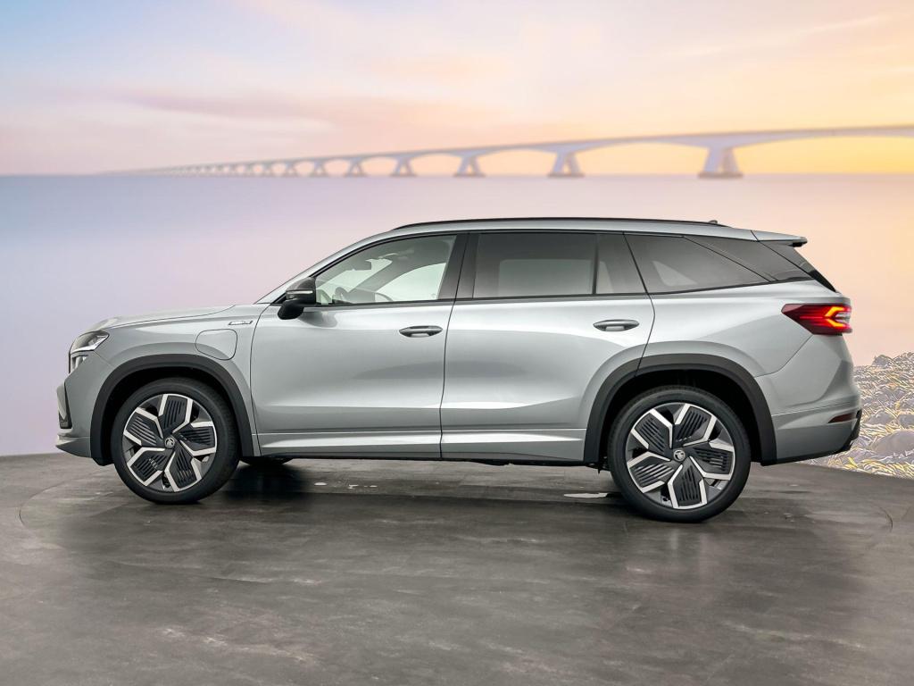 Skoda Kodiaq sportline business 1.5 tsi phev 150 kw / 204 pk su