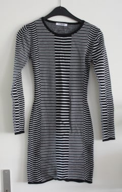 Zwart wit gestreepte jurk met open rug  maat 40