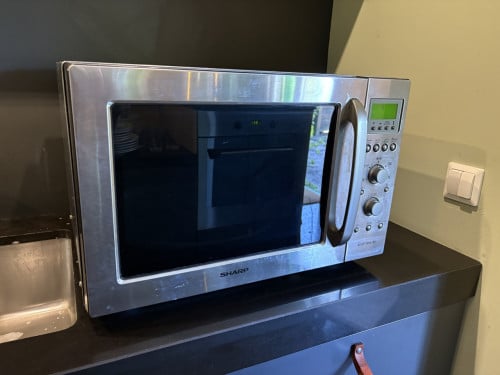 Sharp R-93ST AA,  Combi grill oven magnetron 40(!) liter!