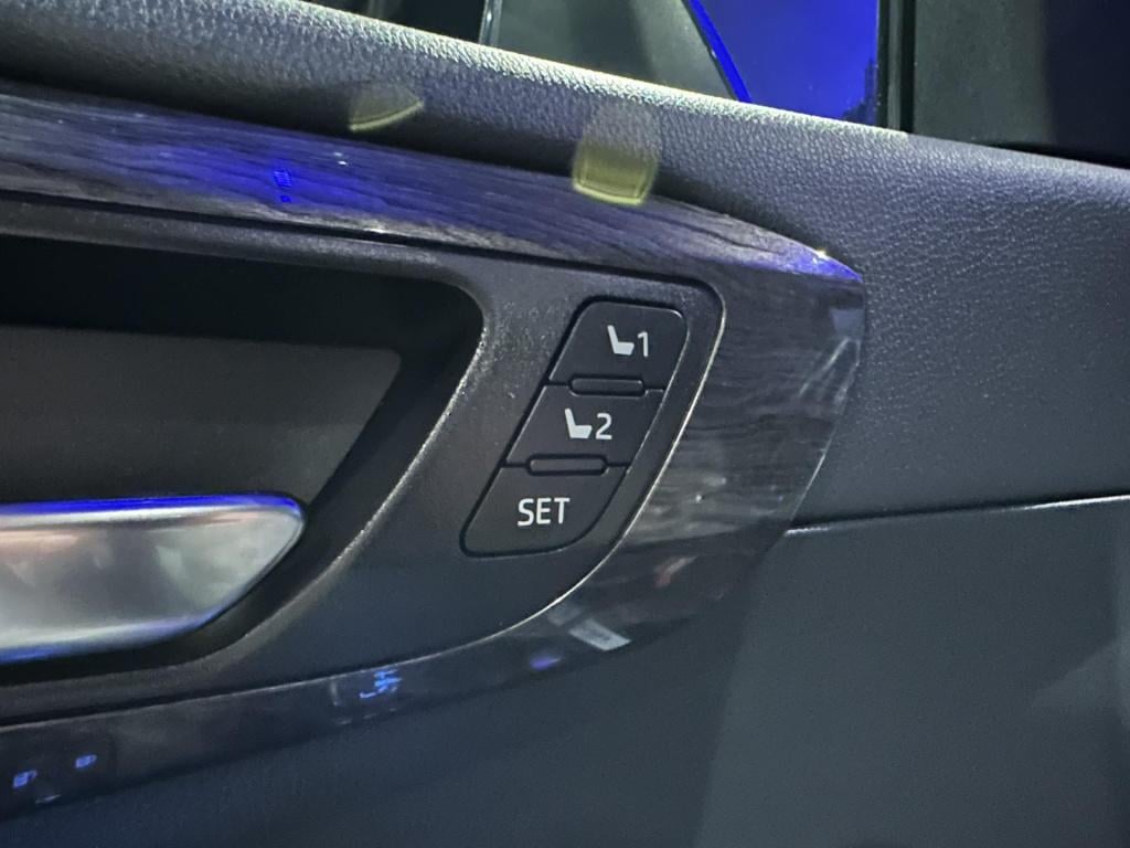 Toyota Highlander 2.5 awd hybrid executive 7 persoons *origineel nl*pano*tr