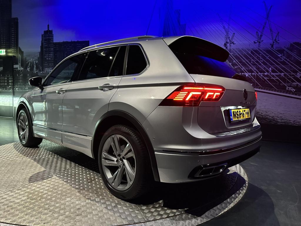 Volkswagen Tiguan 1.4 tsi ehybrid r-line business+ *pano*memory*sfeerverlic