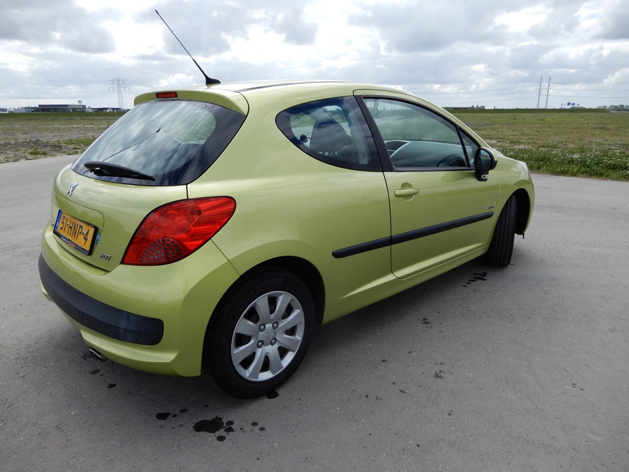 Peugeot 207 1.6 coupe