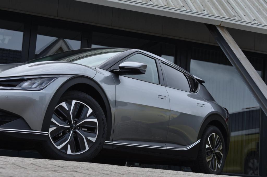 Kia Ev6 air 58 kwh | soh 100% | camera | nap | stoel - stuurverwarming | ap