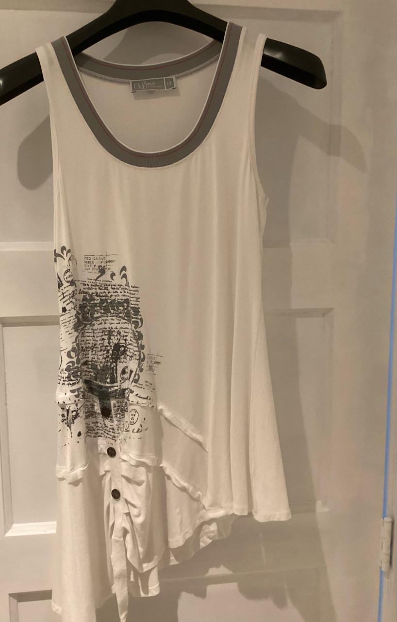 Nieuw tuniek maat L