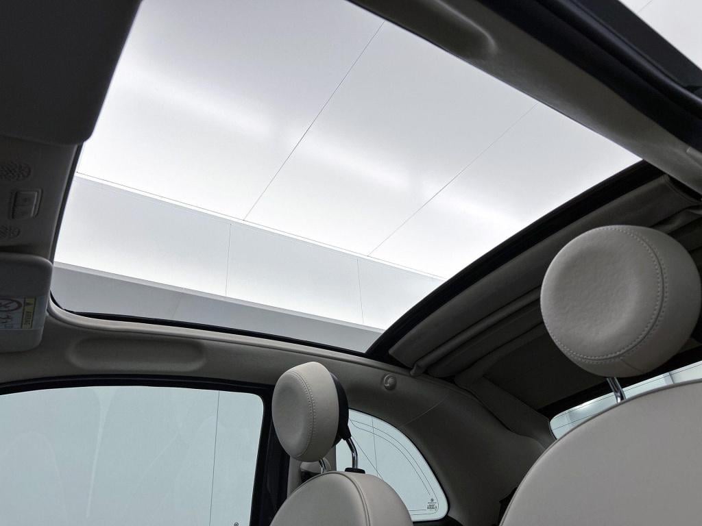 Fiat 500 C 1.0 hybrid lounge | parkeersensoren | apple carplay/android auto