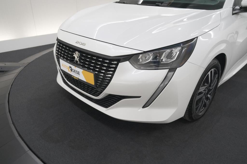 Peugeot 208 puretech 100 allure | camera | apple carplay | parkeersensoren 
