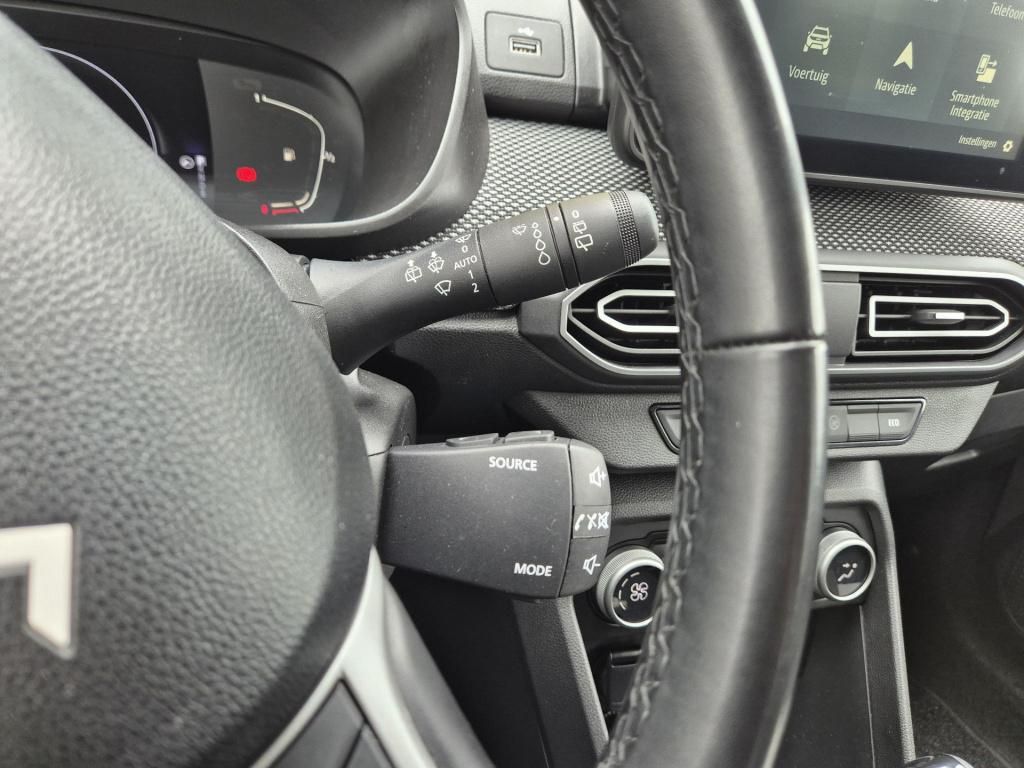 Dacia Jogger 1.6 hybrid 140 expression 7p. camera, navi, apple/android auto