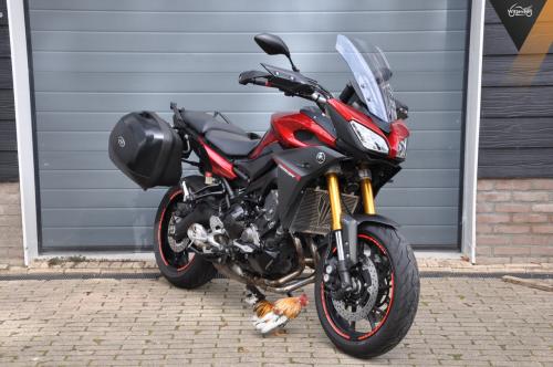 Yamaha Tracer 900