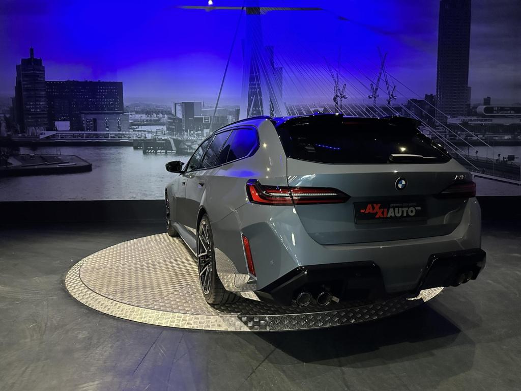 BMW M5 5-serie touring *keramisch*diverspack*comfortpack*drivass*carbon*pan