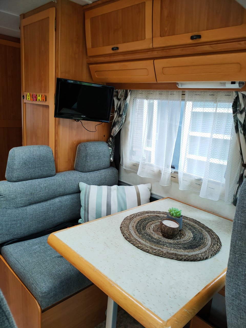 Hymer B574 gezinscamper