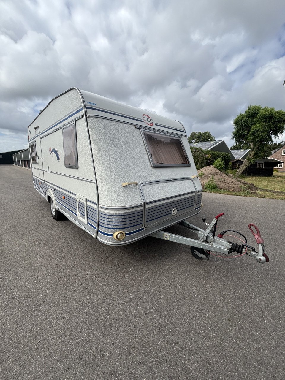 Tec Travelking 460 TDF + Isabella voortent