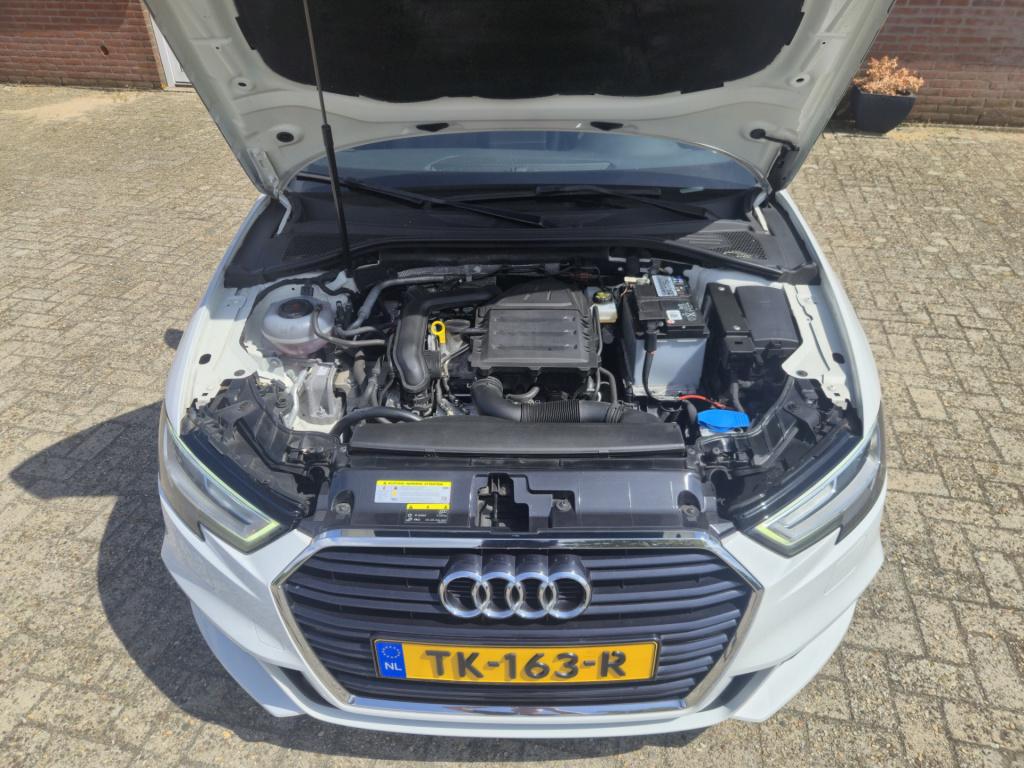 Audi A3 sportback 1.0 tfsi sport s line edition