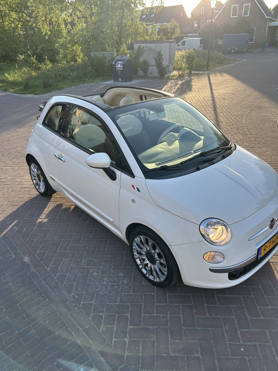 Fiat 500 cabrio wit 2014