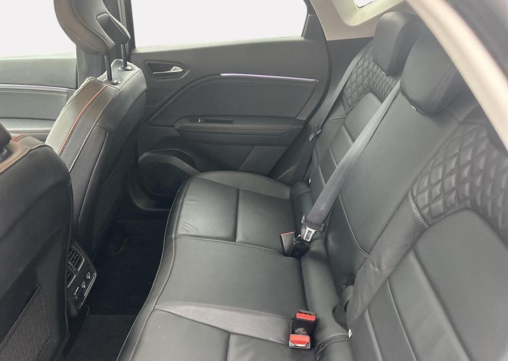 Renault Captur 1.6 e-tech plug-in hybrid 160 iconic