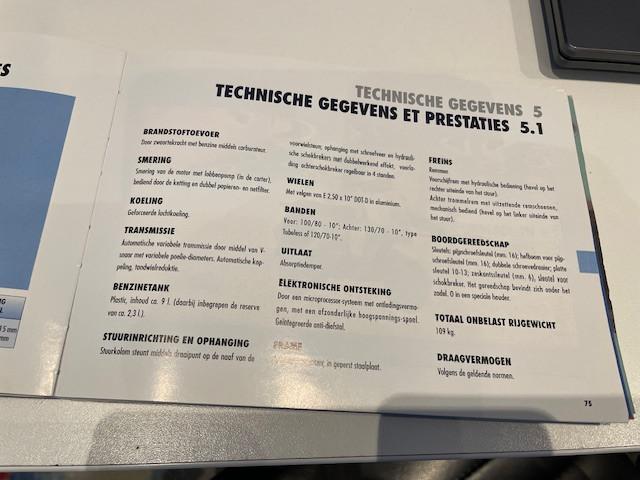 Vespa ET4 125 Motorscooter in perfecte staat