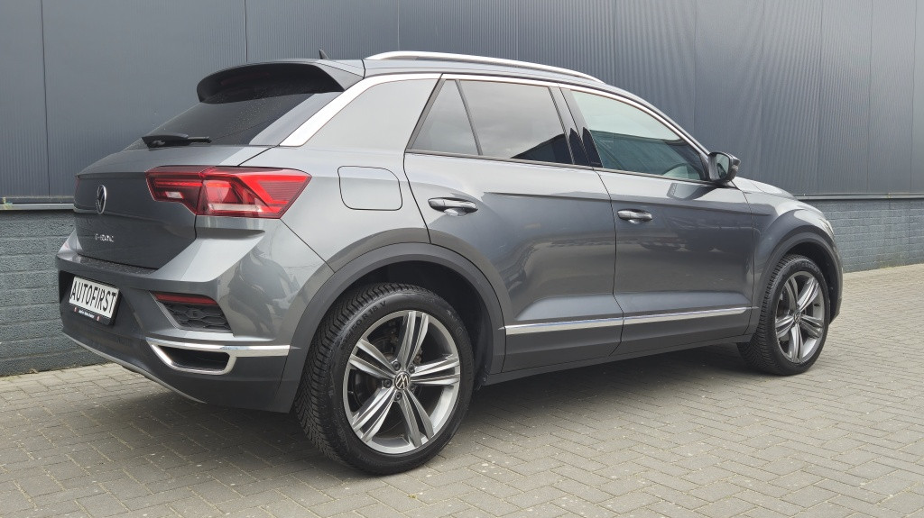 Volkswagen T-roc 1.5 tsi sport*acc*clima*navi*camera*blind spot*virtual*18 