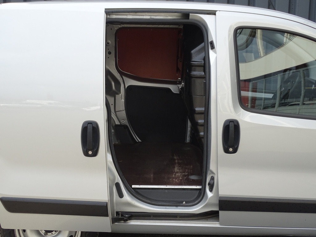 Fiat Fiorino 1.3 mj euro 6 | airco | navi | bluetooth | trekhaak