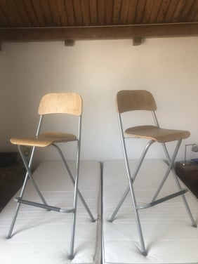 Hoge stoelen/ barkrukken