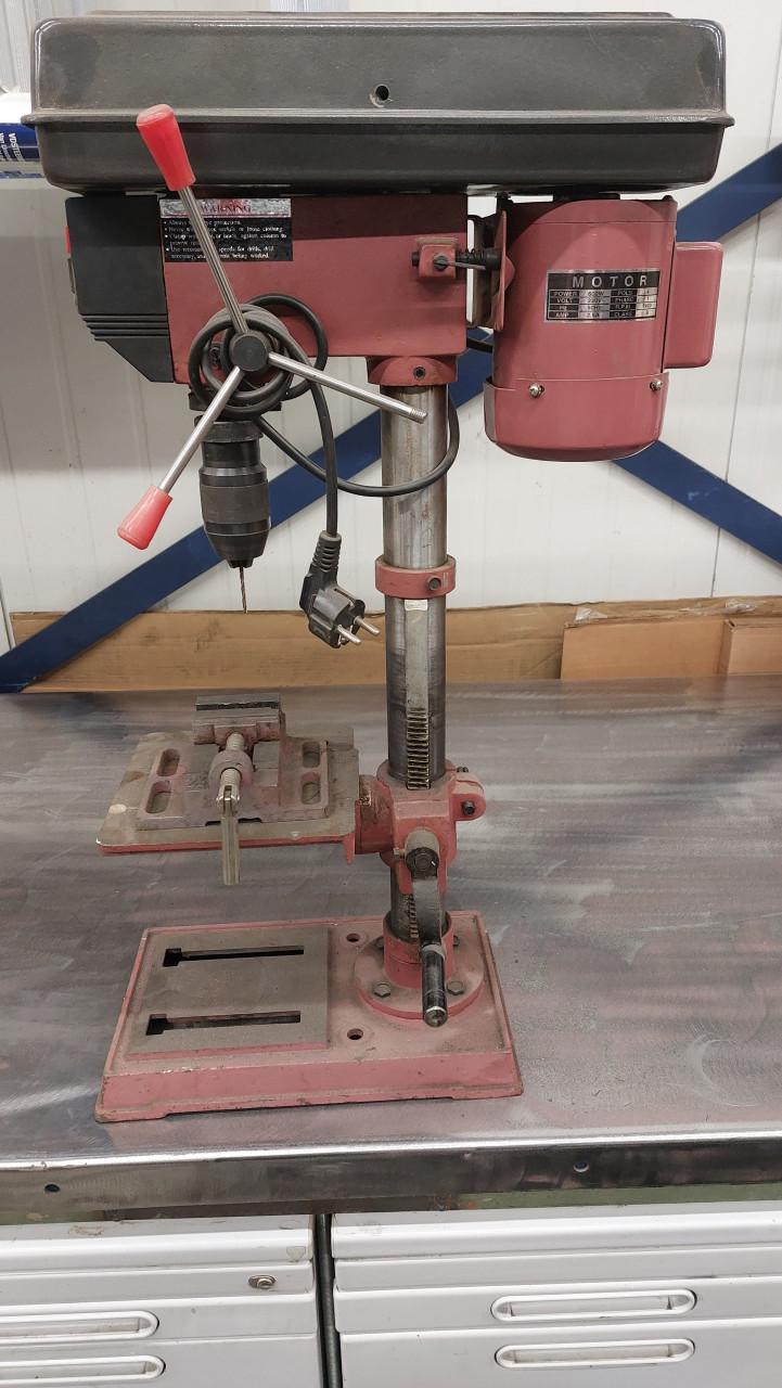 Kolomboormachine