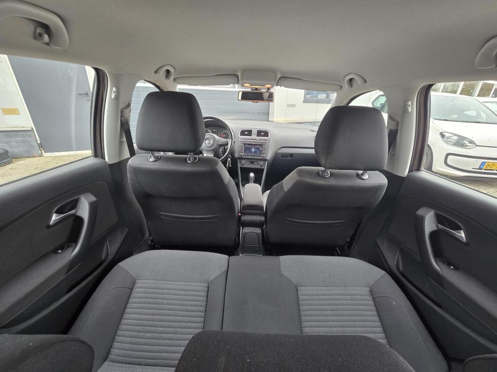 Volkswagen Polo 1.4-16v highline