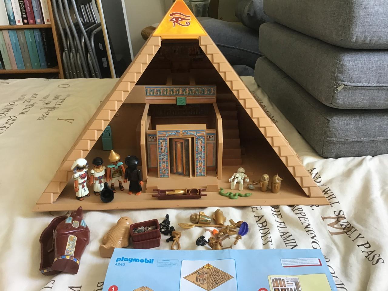 Playmobil pyramide