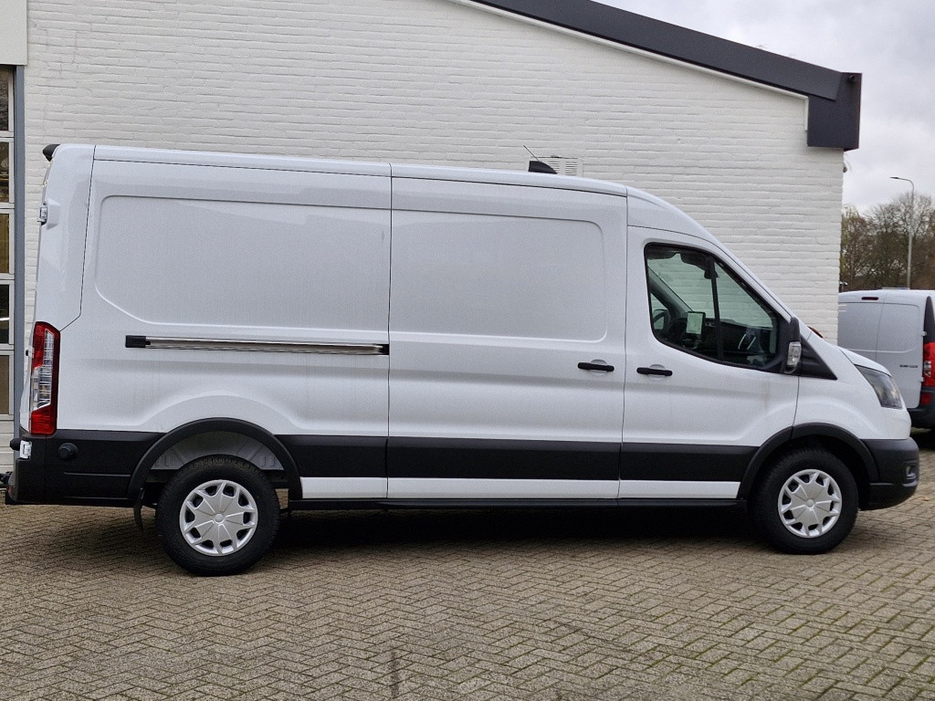 Ford Transit 350 2.0 tdci l3h2 trend | navigatie | trekhaak | park.sens v+a