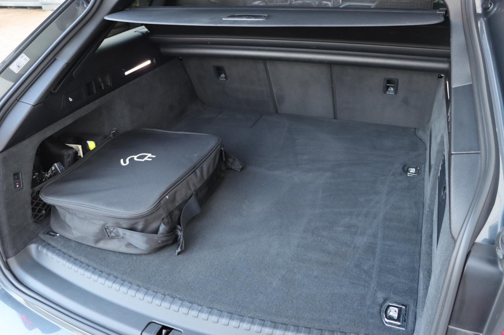 Audi A6 avant 50 tfsi e quattro s edition competition 300pk s-tronic