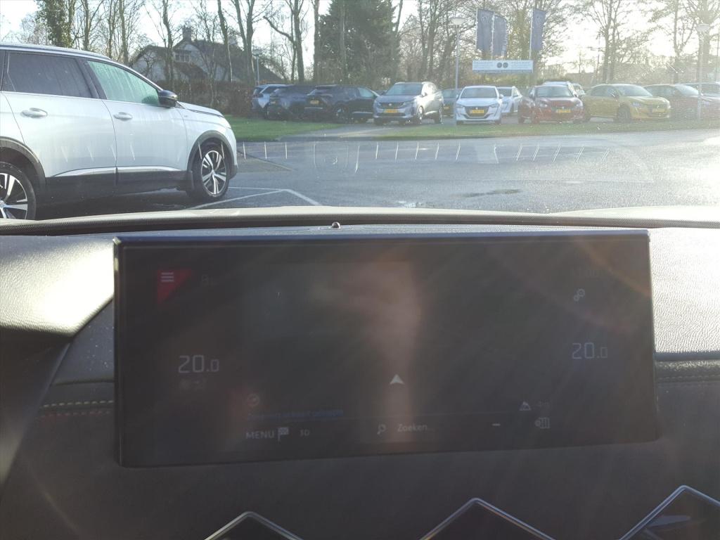 Ds Ds 3 crossback 1.2 100pk business apple carplay & android auto | navigat