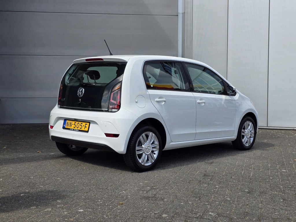 Volkswagen UP! 1.0 bmt high up!
