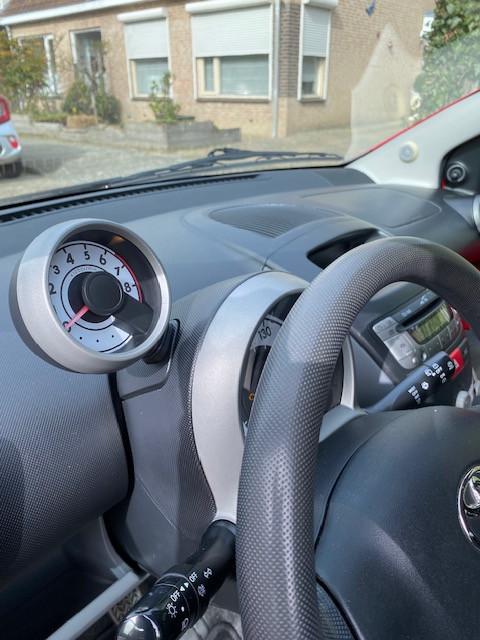 TOYOTA AYGO SPORT APK 12-04-2027