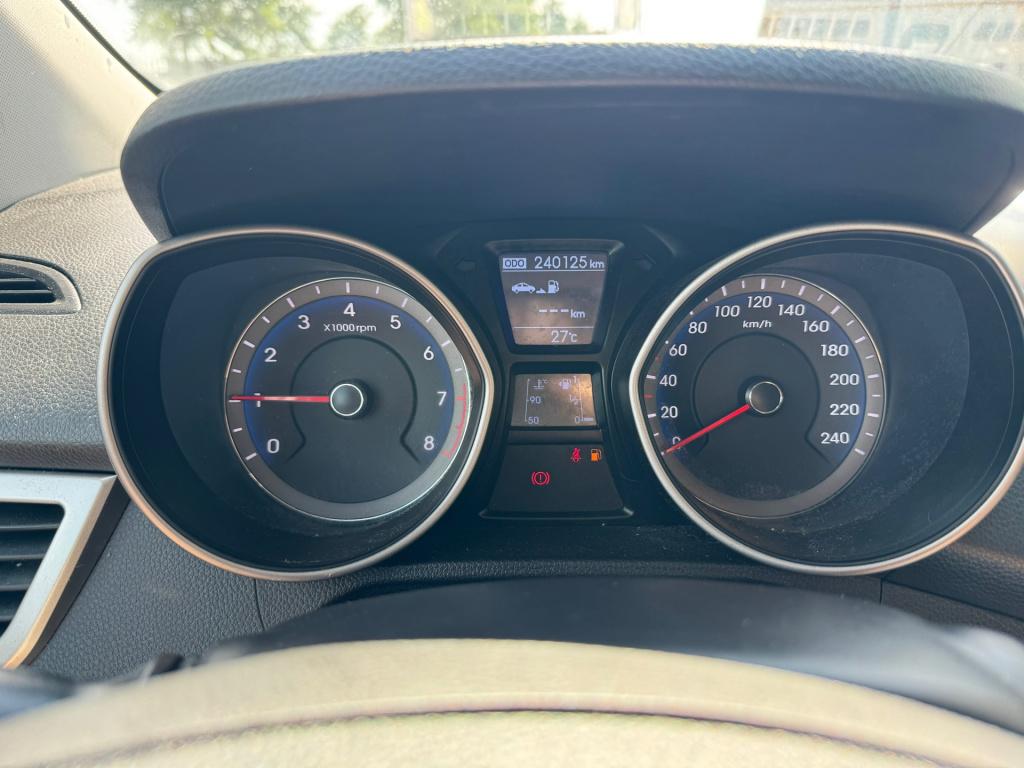 Hyundai I 30 blue 1.6 gdi i-vision redline * airco * nieuwe apk * camera * 