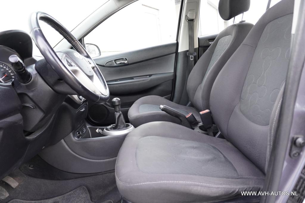 Hyundai I 20 1.2i dynamicversion