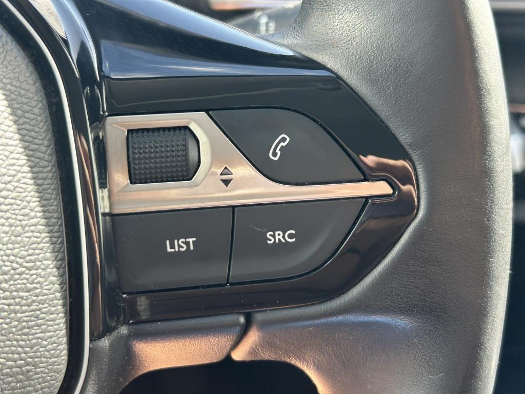 Peugeot 3008 1.2 puretech 130pk s&s allure navigatie | bt | applecarplay & 