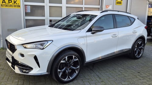 Cupra Formentor performance*245pk*vz 1.4 e-hybrid*led*sportstoelen*19-inch*