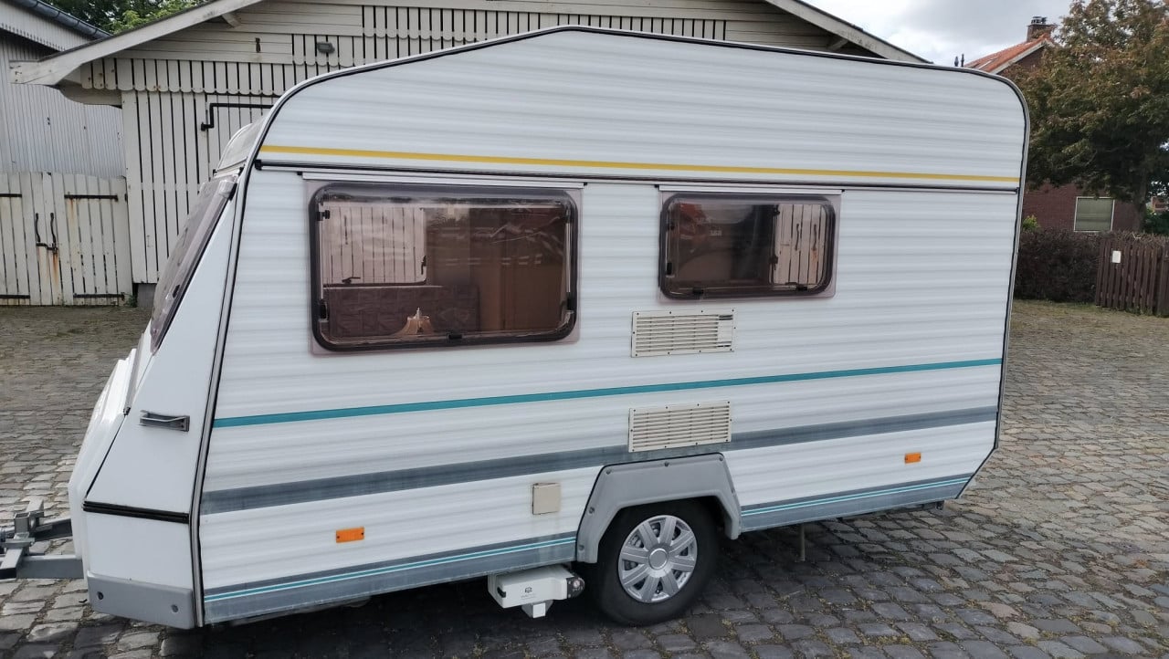 Bergland met volautomatische mover en luifel