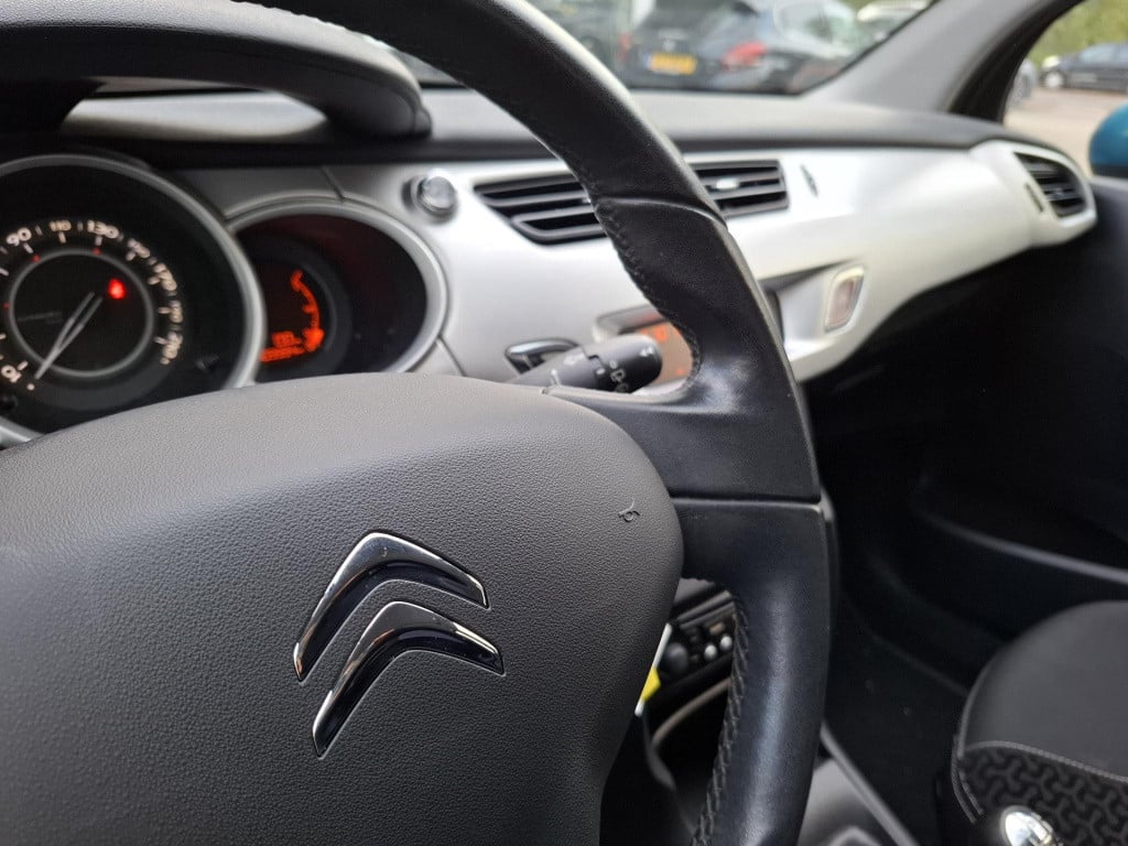 Citroen C3 1.4i dynamique pano/airco/cruise/trekhaak