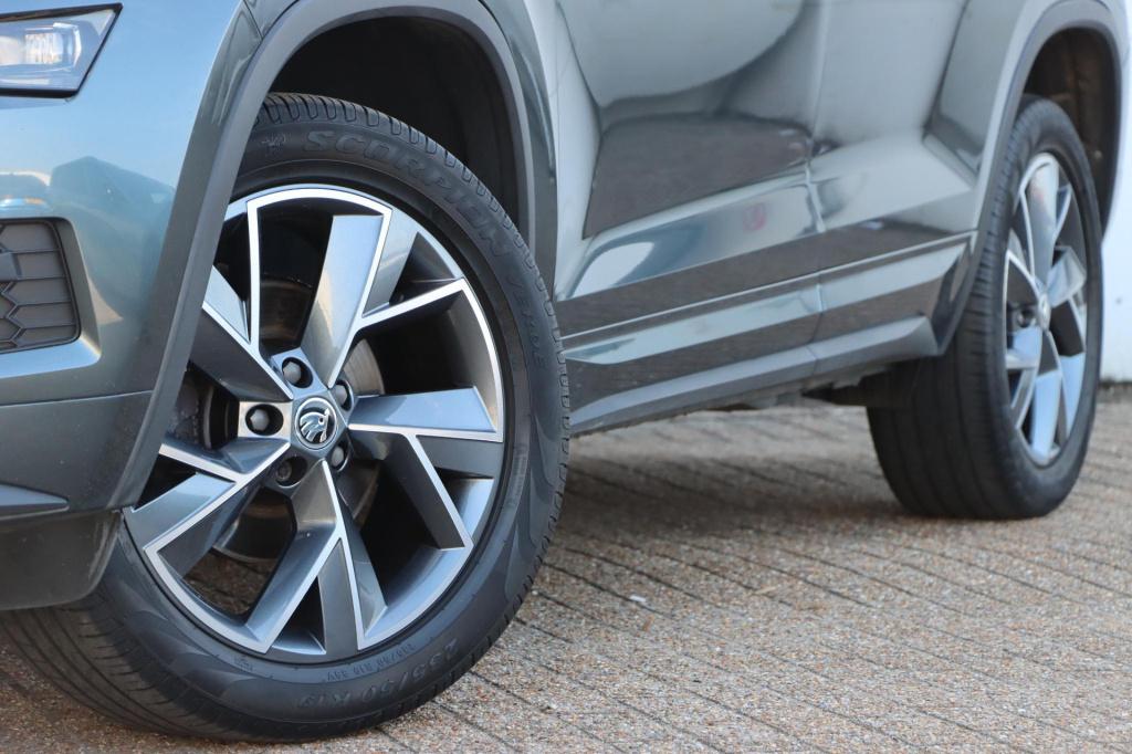 Skoda Kodiaq 1.5 tsi sportline business 150pk dsg7