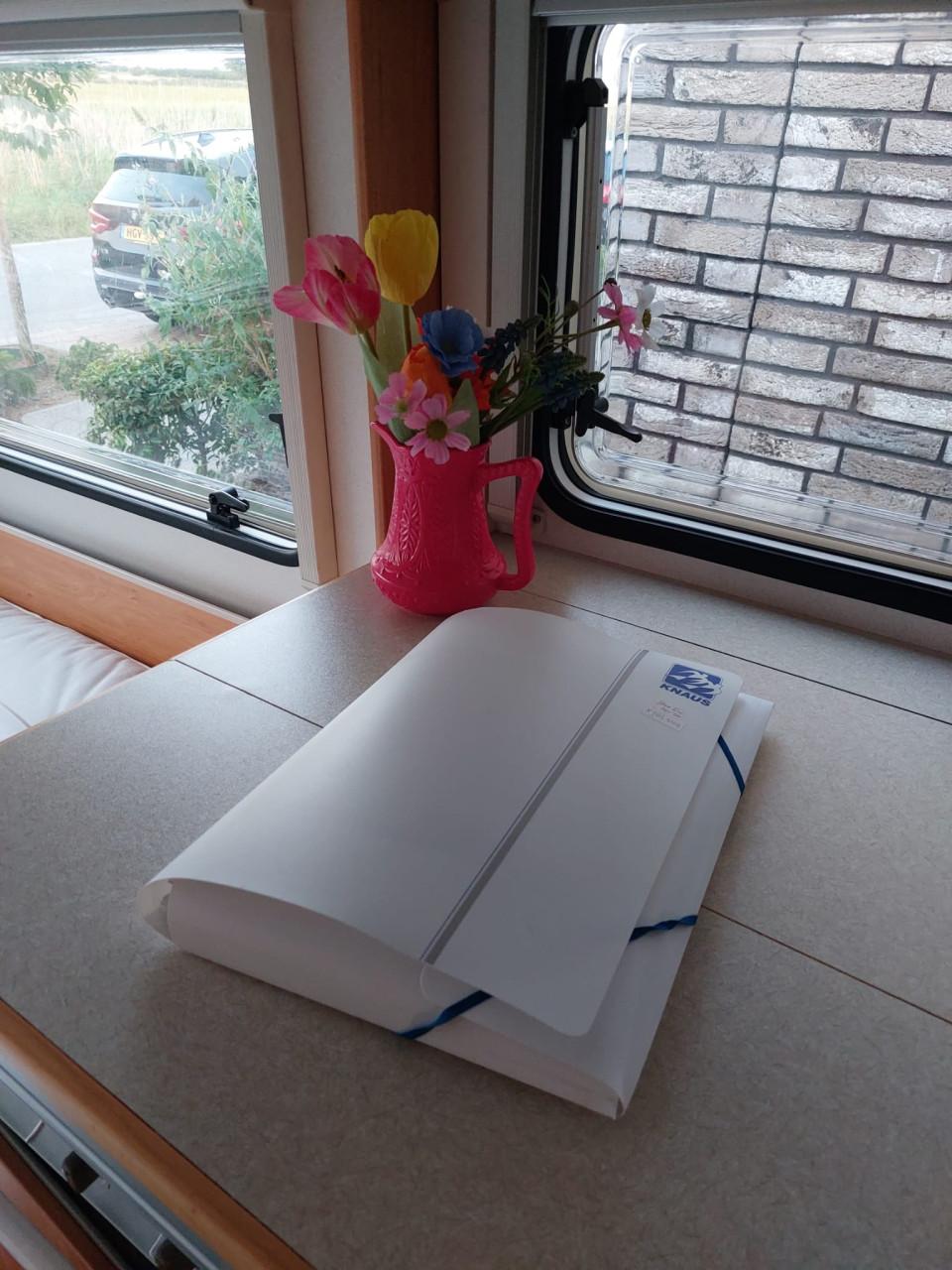 Caravan: Knaus Blue Line 400 TK