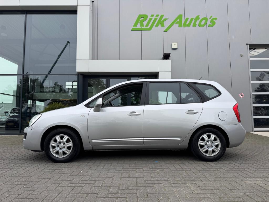 Kia Carens 2.0 cvvt x-tra * airco * trekhaak * apk tot 07-10-2027